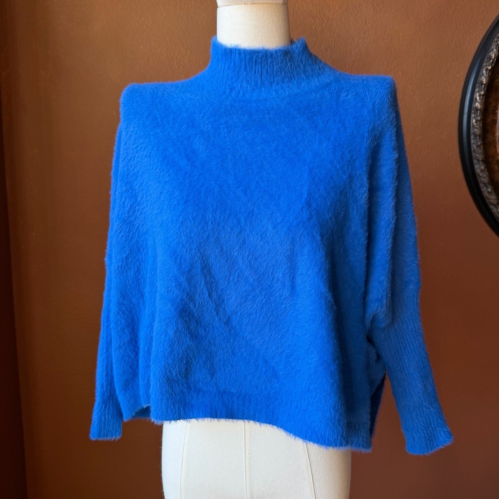 P Luca Milano Eyelash Mock Neck Cropped Sweater Medium